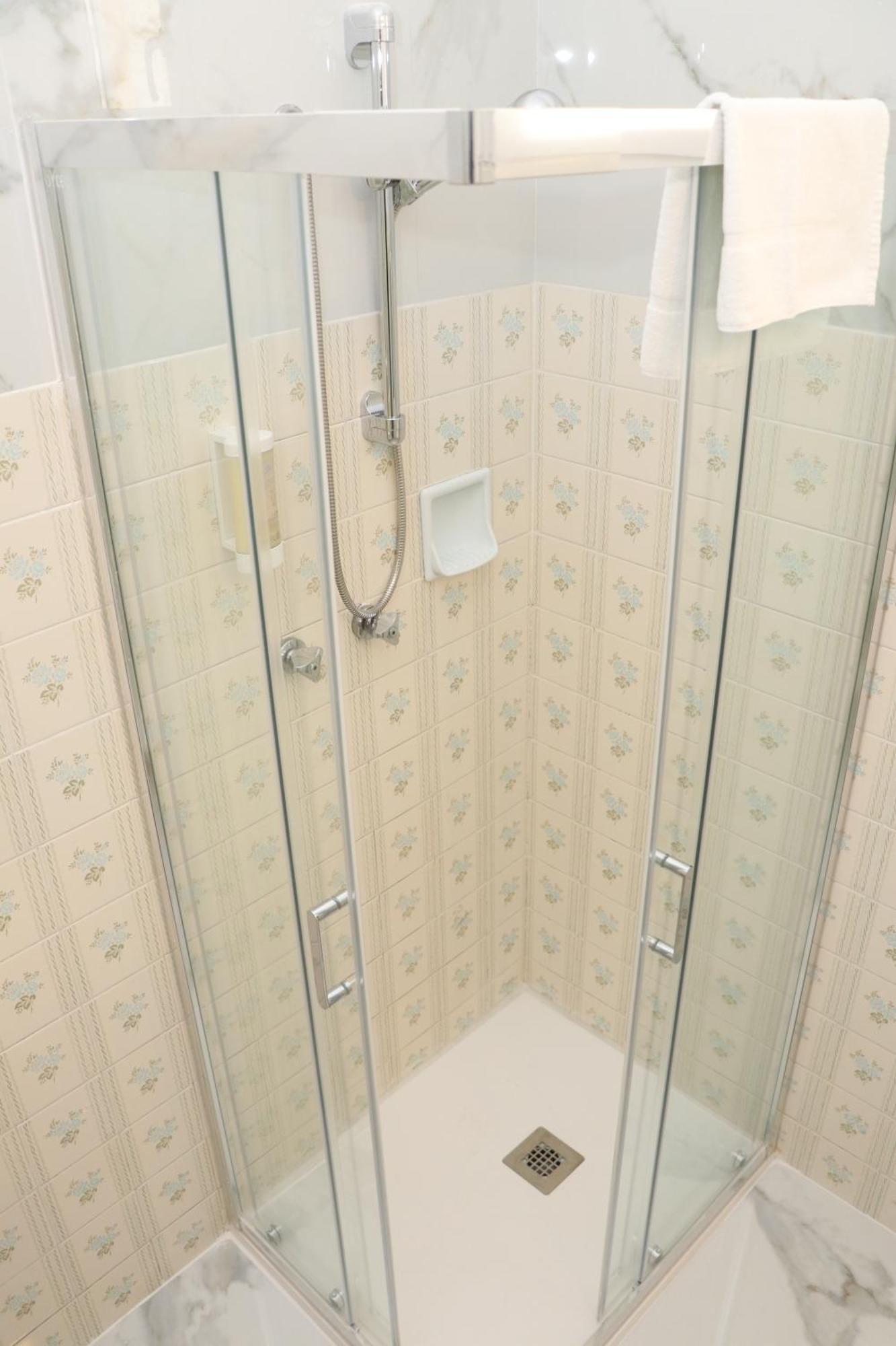 Hotel Edward ベラーリア・イジェア・マリーナ 部屋 写真